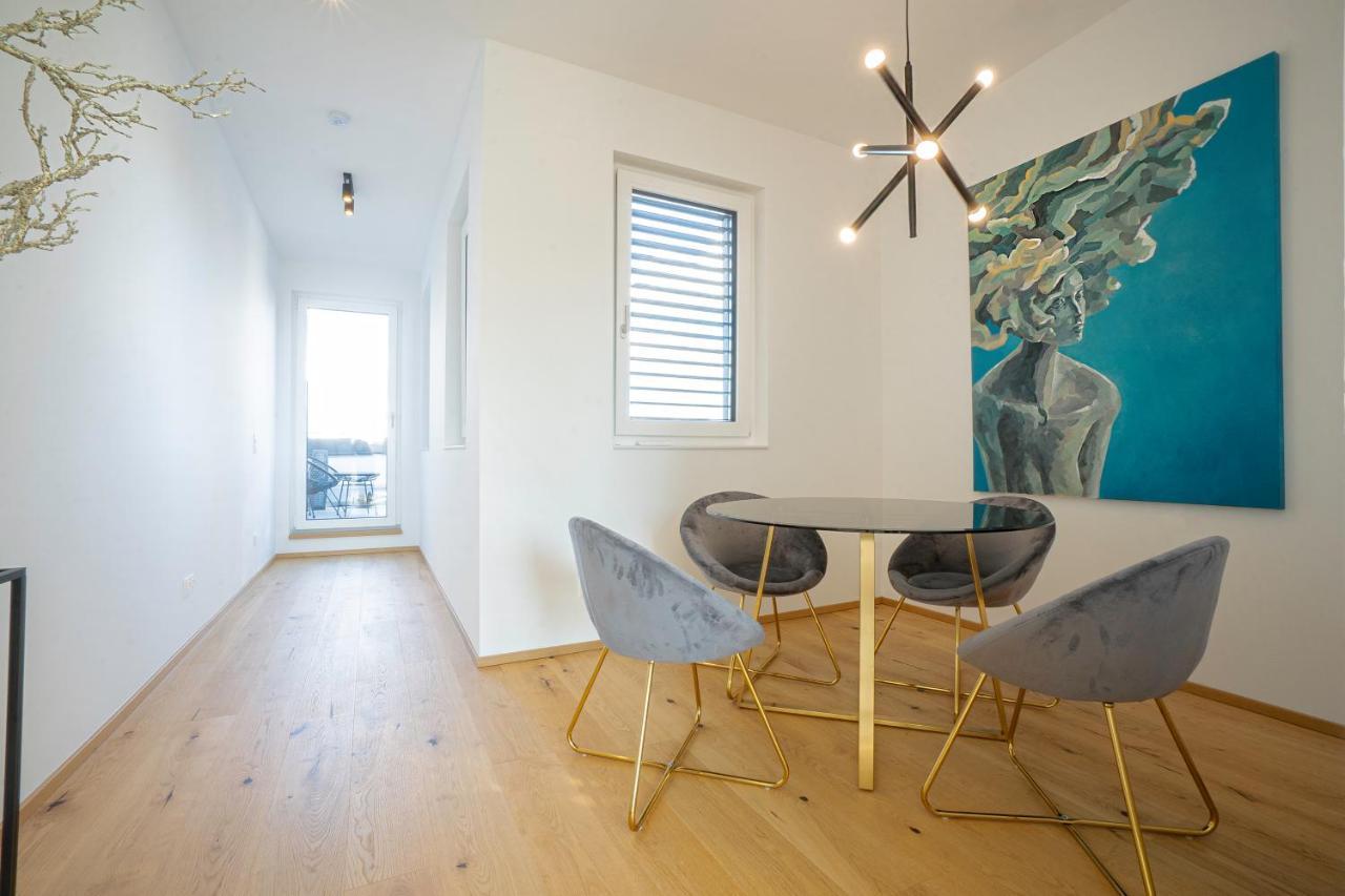 Apartament Orestaliving - Penthouse With Designer Renovation