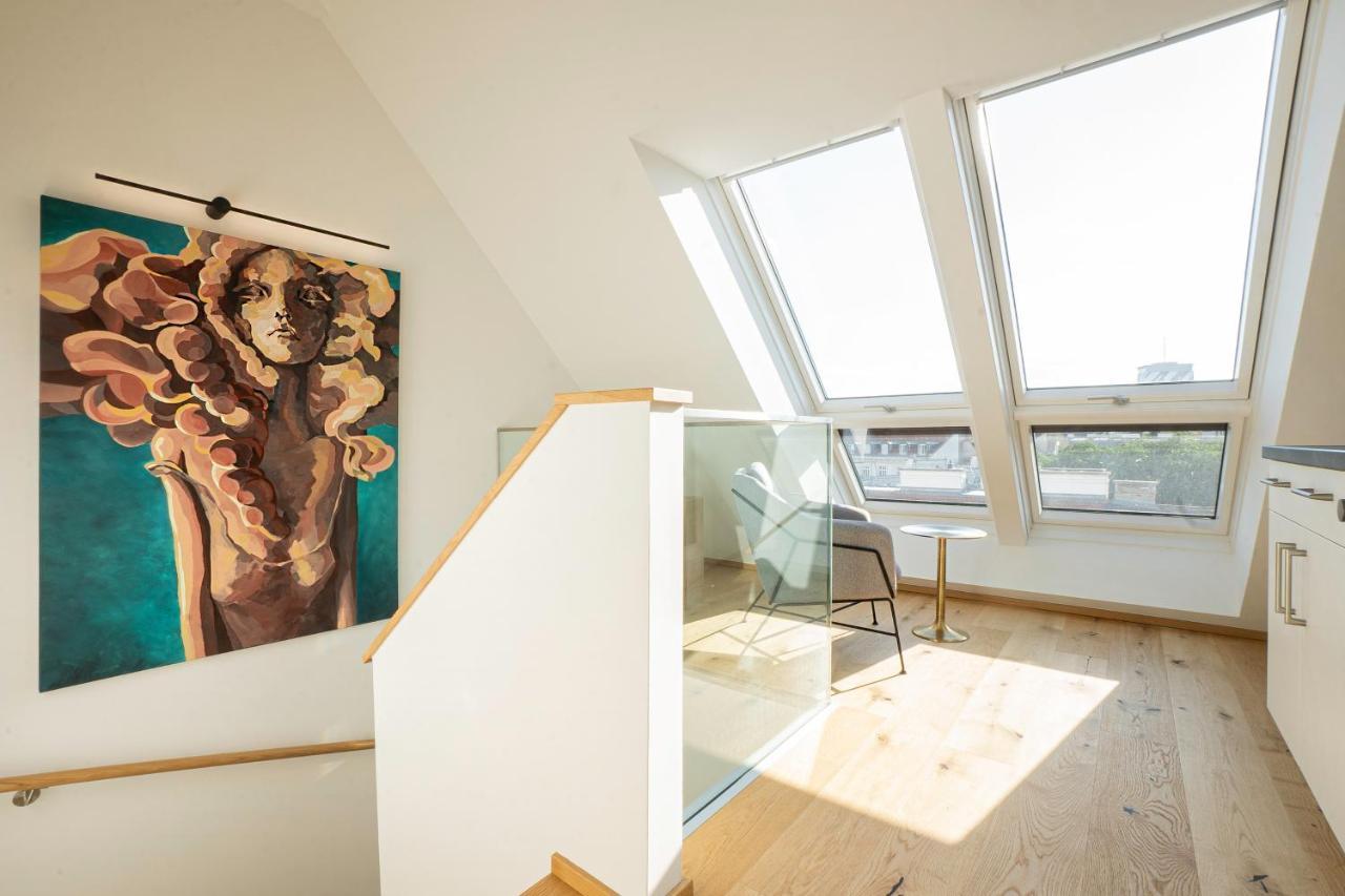 Orestaliving - Penthouse With Designer Renovation Appartamento *