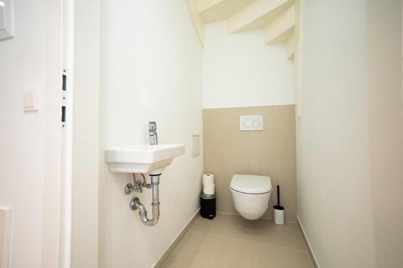Appartamento Orestaliving - Penthouse With Designer Renovation Vienna